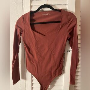 Abercrombie and Fitch sweetheart neckline bodysuit